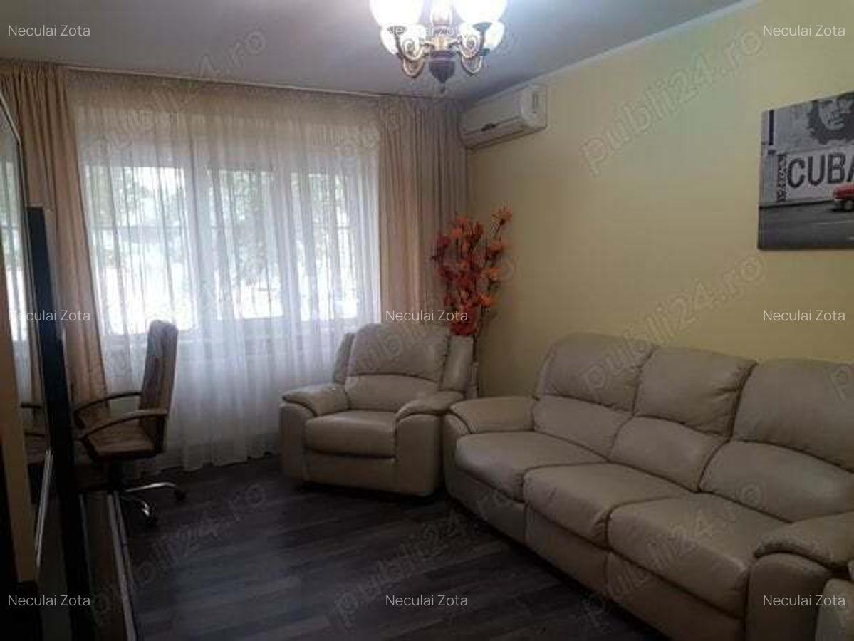 Apartament 2 cam centru - 4