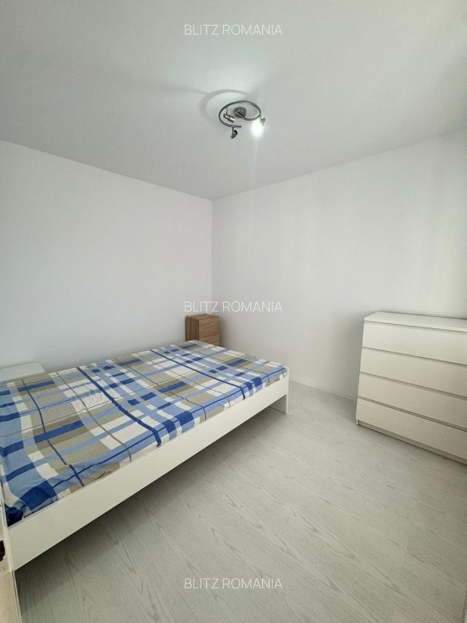 Apartament de vanzare, cu 2 camere, 40 mp, zona Hotvon - 3