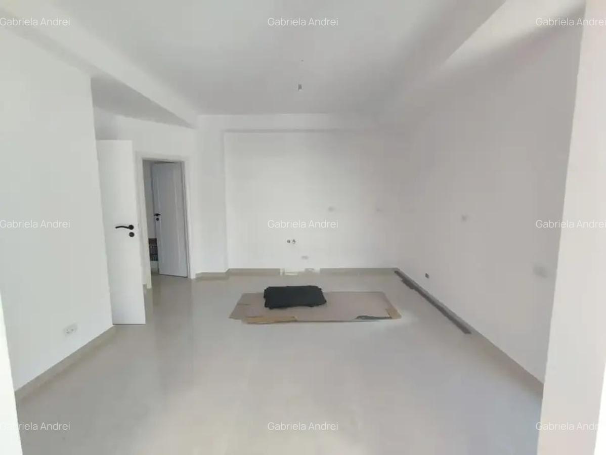 Casa 5 Camere Otopeni | Mansarda Mare | Premium | Semineu | Finalizata - 5