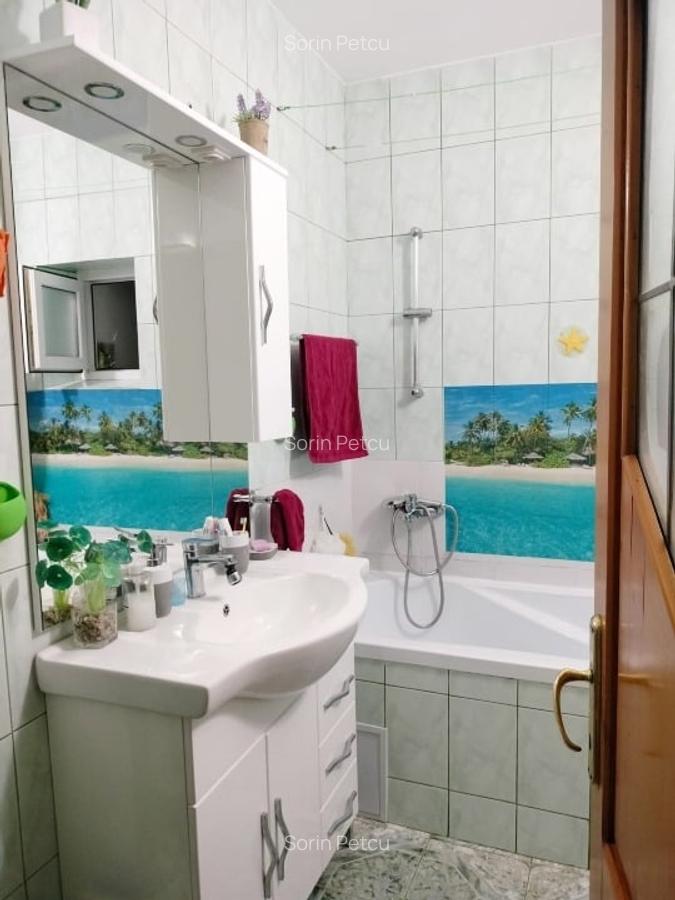 Apartament 3 camere - 15