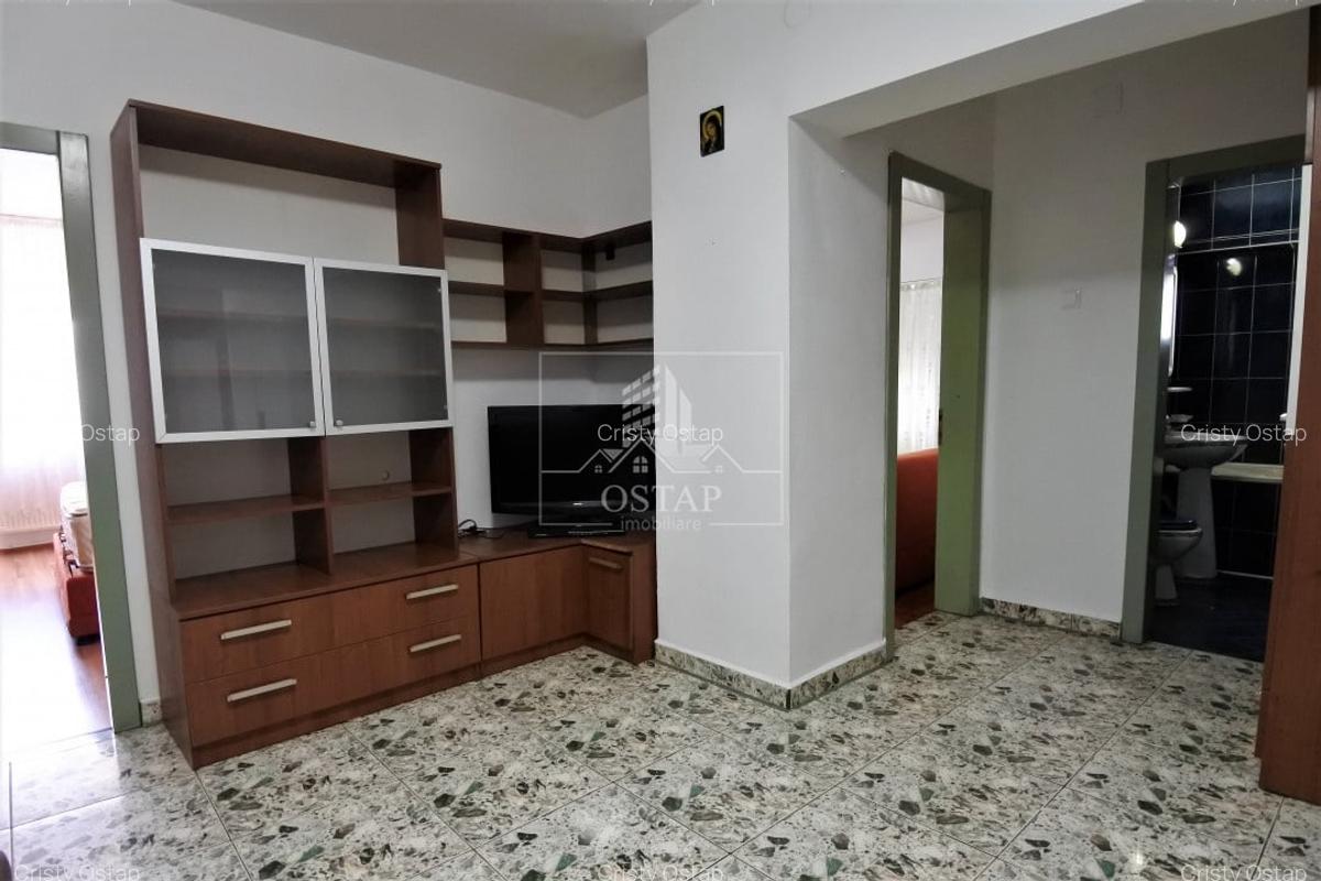 McDonald's - etajul 1 - apartament 3 camere decomandate-mobilat-utilat - 2