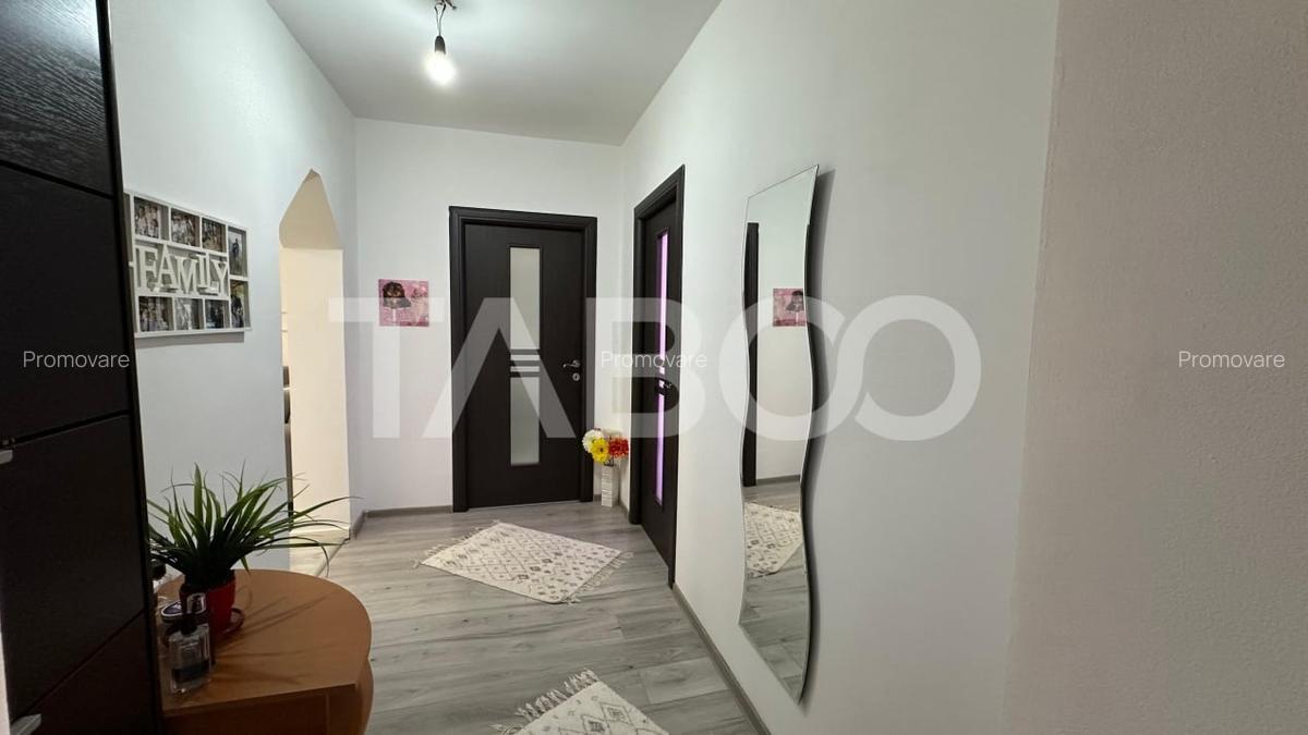 Apartament 3 camere cu balcon pivnita zona Vasile Aaron Sibiu - 4