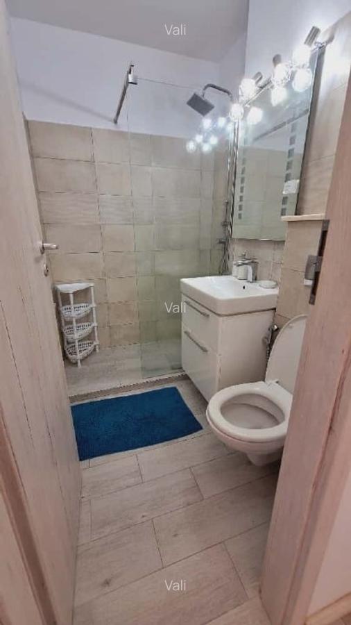 Proprietar Apartament 2 camere renovat - 9