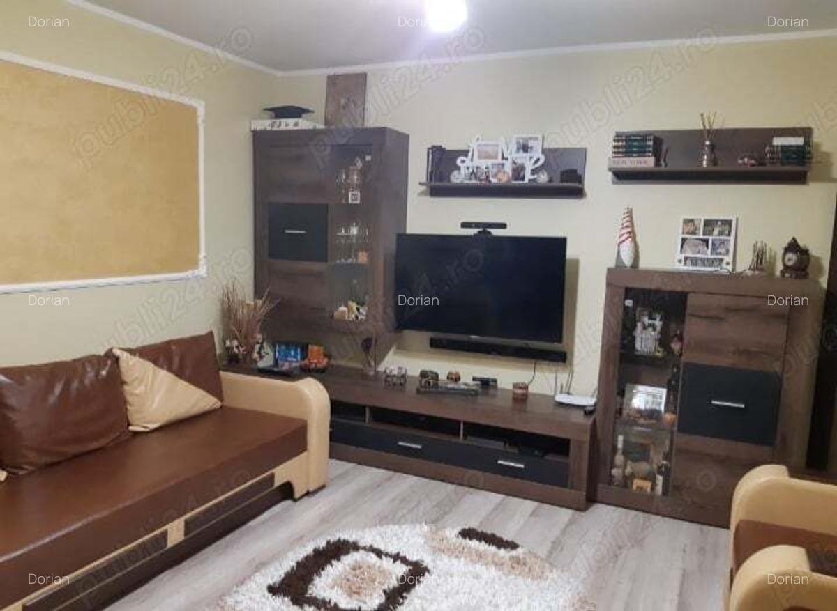 Vand apartament 3 camere - 3