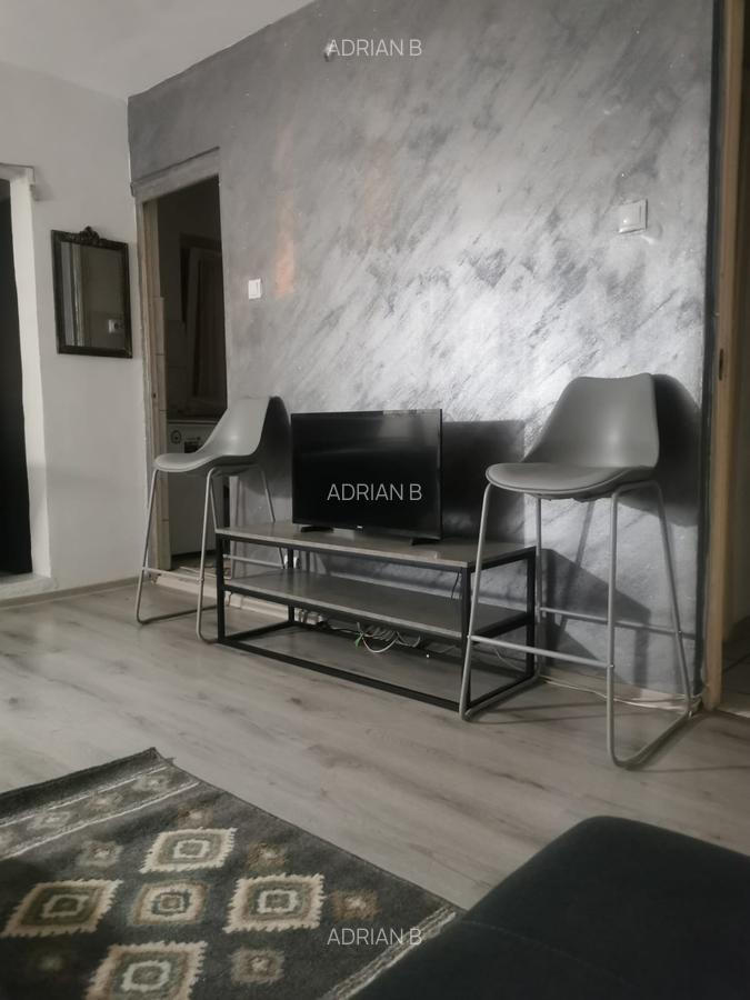 220 Euro!!!Ap.1 Camera Et 1 Zona Torontalului - 2