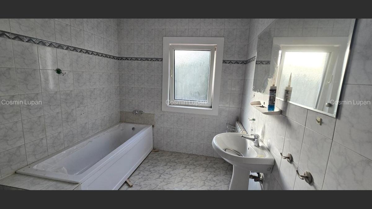 Casă spațioasă cu 5 camere, 3 terase și mansardă | Zona Lipovei - 13