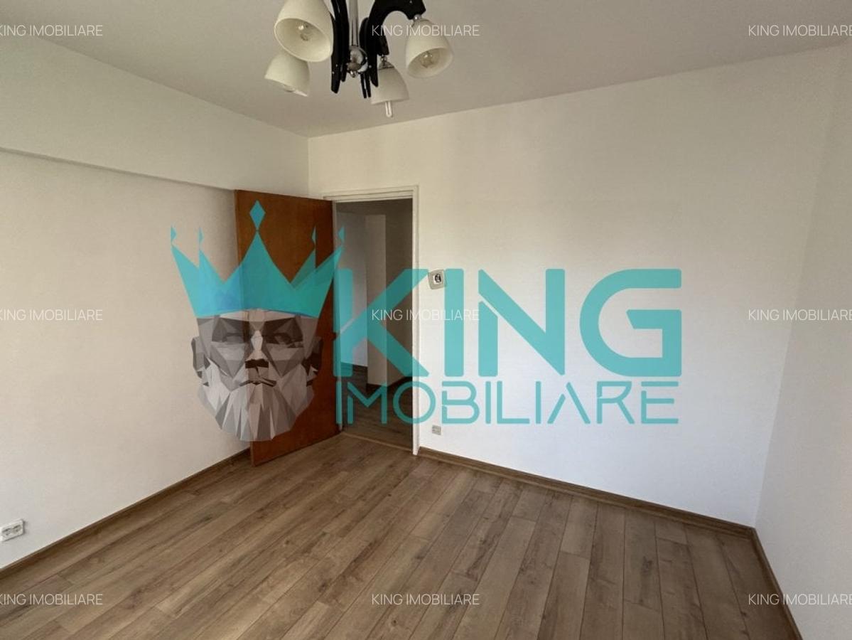 Apartament cu 3 camere decomandat în Vitan - 10