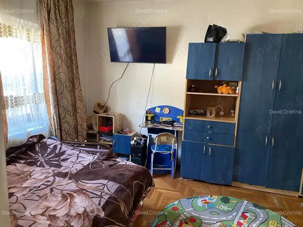 Casa 3 camere + anexa, teren - 1253 mp Targu Neam?, Str. Mihai Viteazu - 10