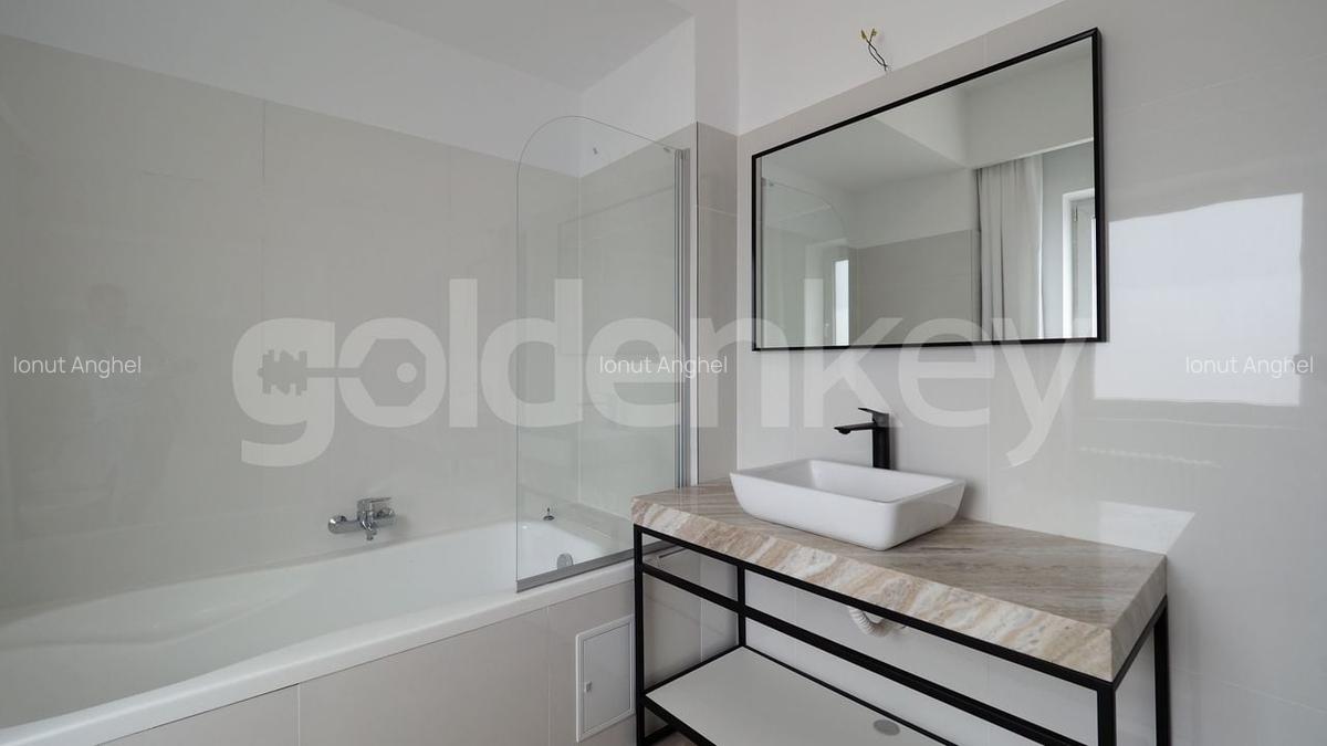 Apartament cu 4 camere decomandat în Eminescu - 11