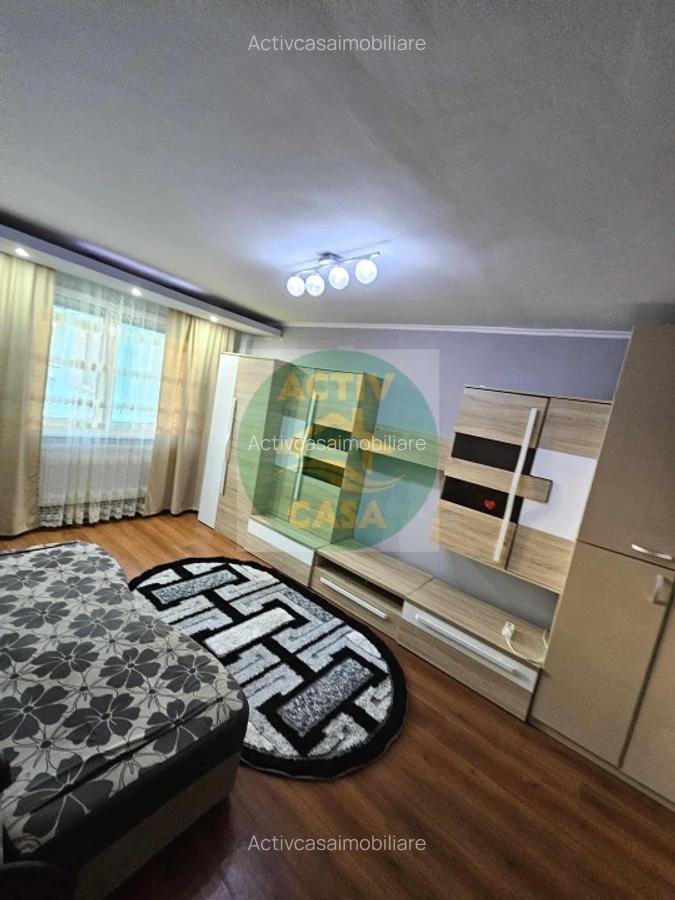Apartament 3 camere, zona centrala - 6