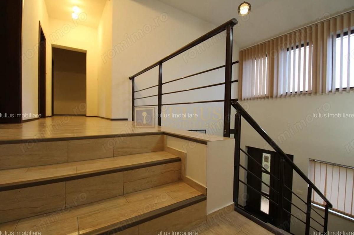 Zona Cetatii; 6 incaperi, ideal pentru sediu firma. - 8