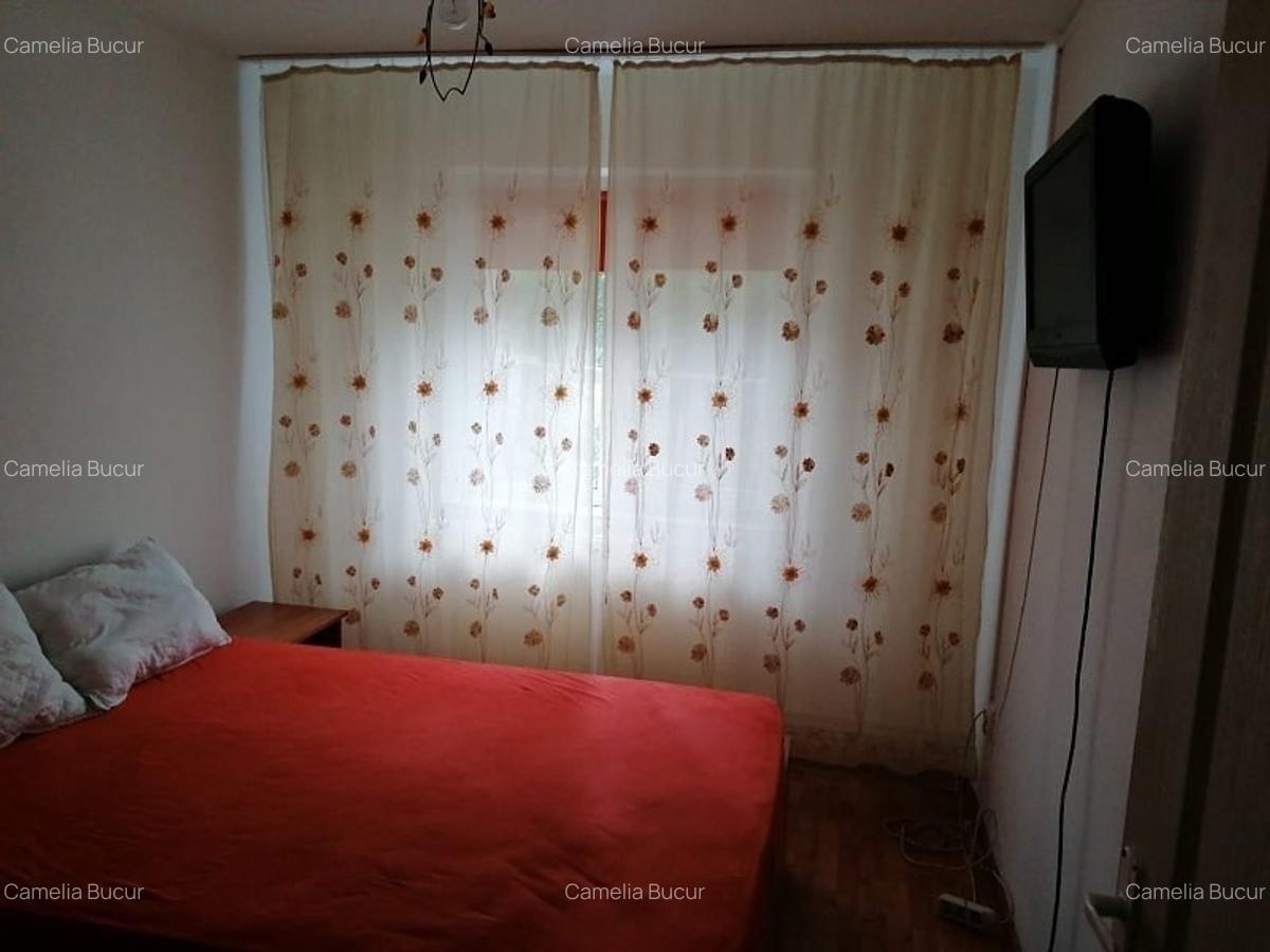 Apartament cu 2 camere - zona Podu Ros - Rond - 4 Apartament cu 2 camere - zona Podu Ros - Rond - 4