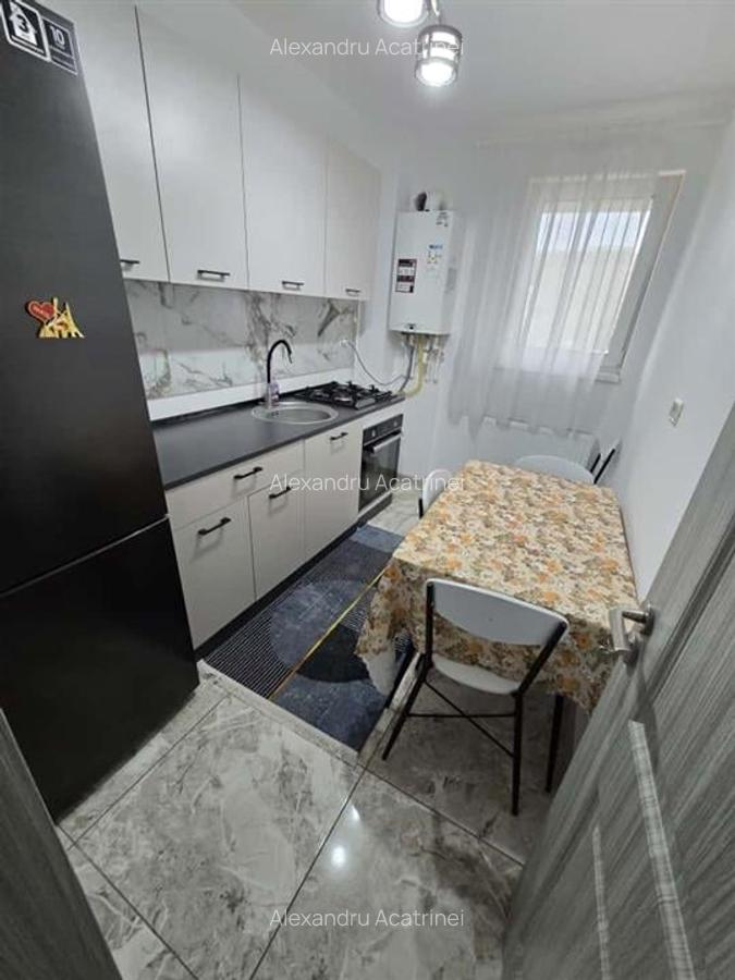 Apartament nou - 2 camere decomandat, geam la baie, loc de parcare inclus - 5