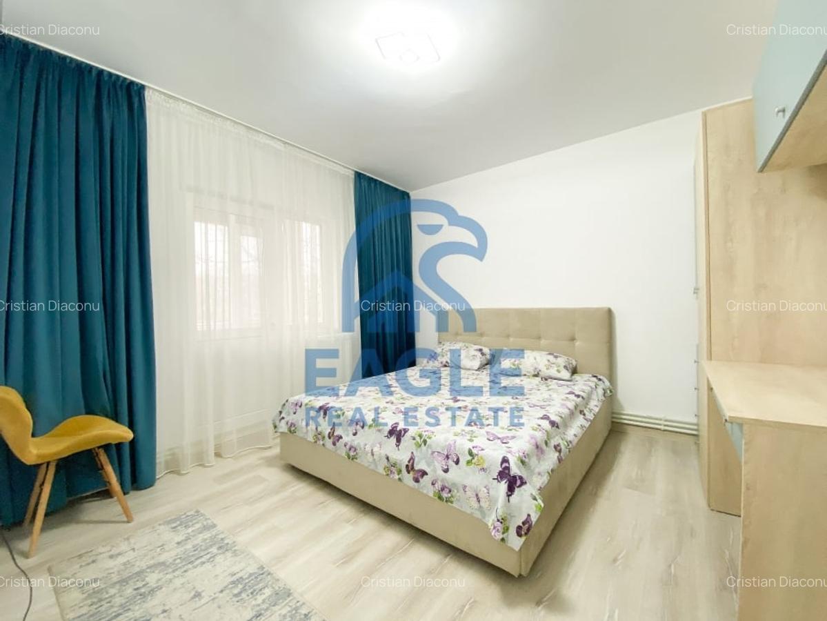 Inel 2 - 3 Camere Modern cu 2 Balcoane pe termen lung - 11