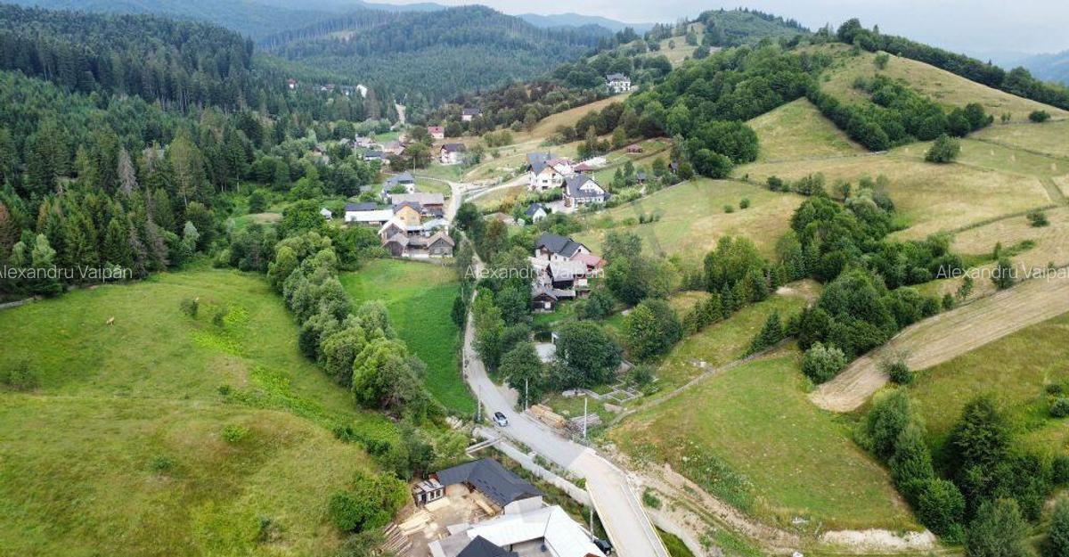 Teren 4397 mp Intravilan Manastirea Humorului / Lunga Buc... - 4