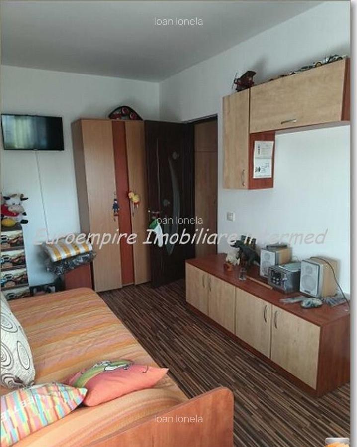 Apartament 2 camere decomandate Mansarda Poarta 6 - 6 Apartament 2 camere decomandate Mansarda Poarta 6 - 6