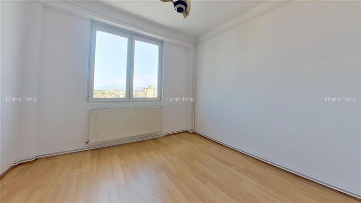 Apartament cu 3 camere semidecomandat în Vlahuță - 18