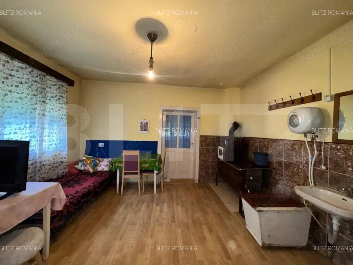 Casa cu 3 camere in Hondol - 3