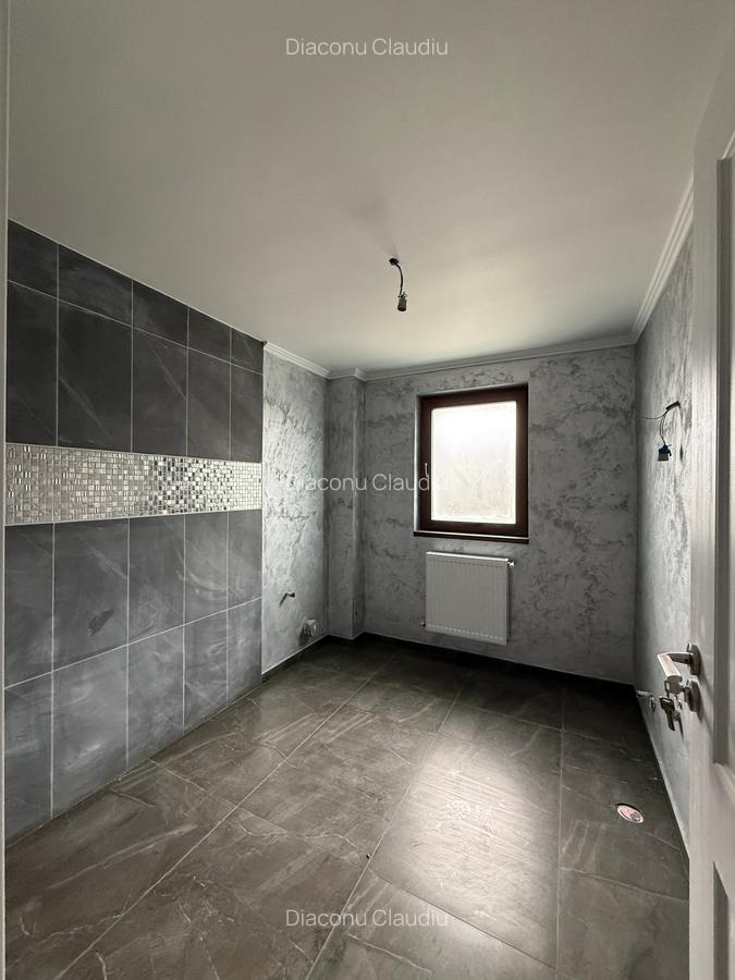 Casa D+P+E+M Bucium 225mp util - 6 camere - 3 bai - Garaj - 470mp teren - 4