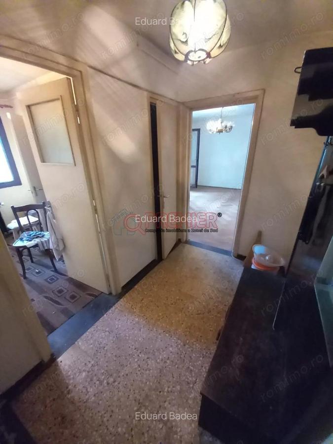 Apartament 3 Camere Emil Racovita Kaufland Sector 4 - 11