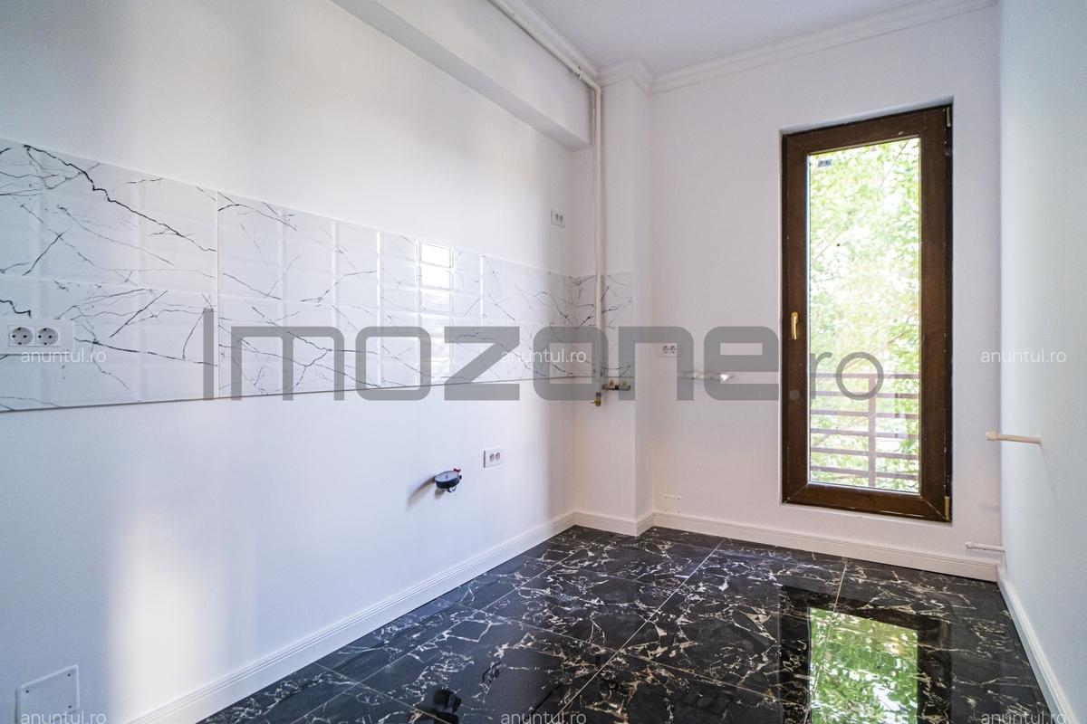 Prelungirea Ghencea, 2 camere, etaj 1/3, 75 mp, terasa 12.5 mp, comision 0% - 11