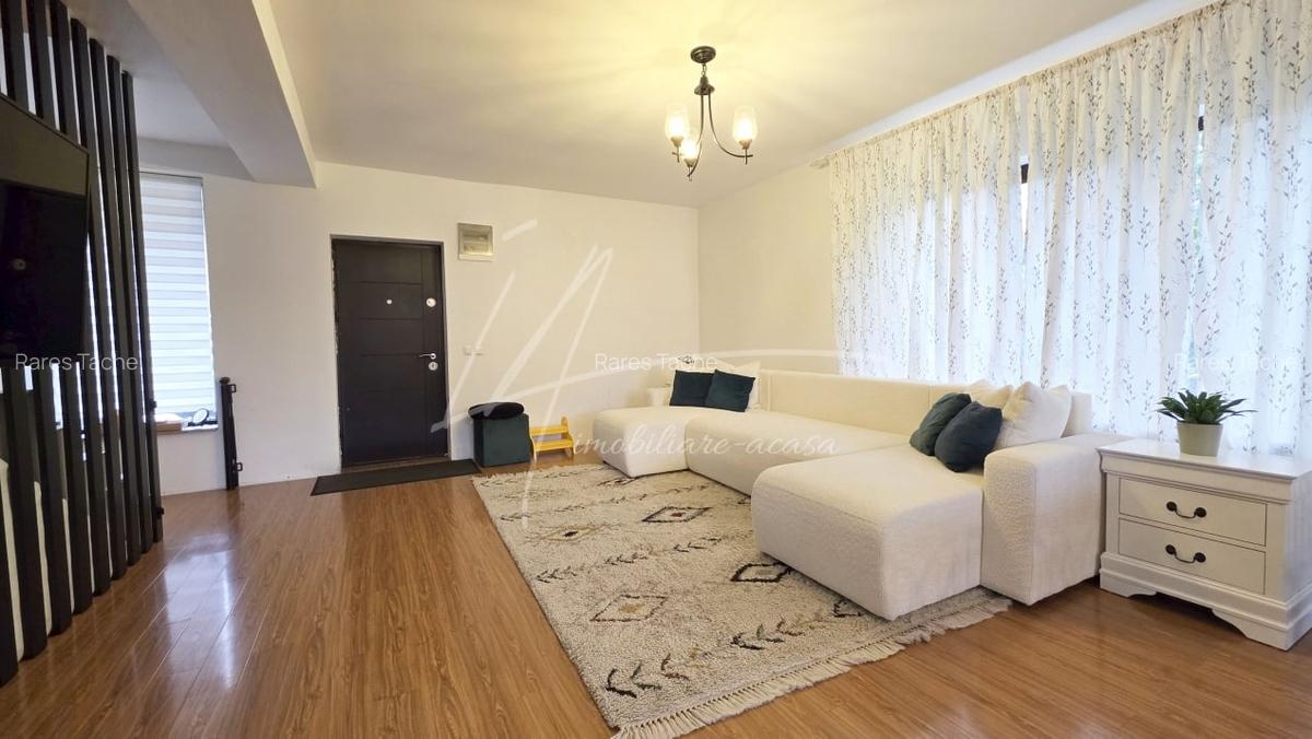 Stil, confort si liniste - casa perfecta pentru familia ta - 35