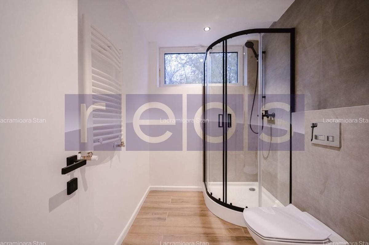 APARTAMENT DE VÂNZARE 4 CAMERE ZONA CENTRALĂ + TERASĂ 40MP - 8