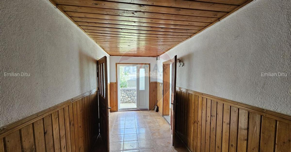 Casa cu 3 camere, teren intravilan de 1300mp in Ipote?... - 19