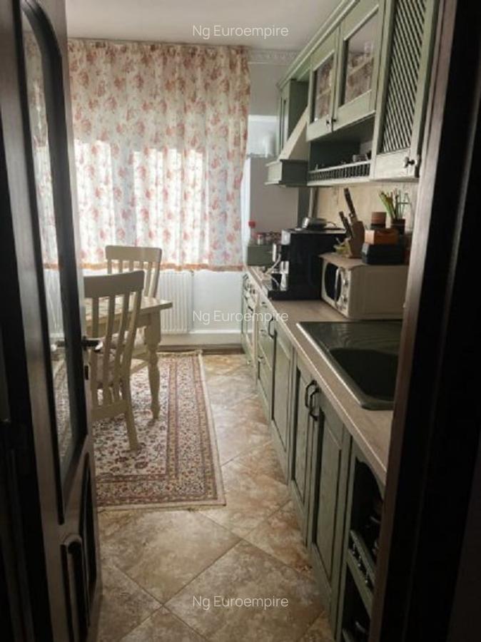 Apartament 3 camere decomandate zona Faleza Nord - 3