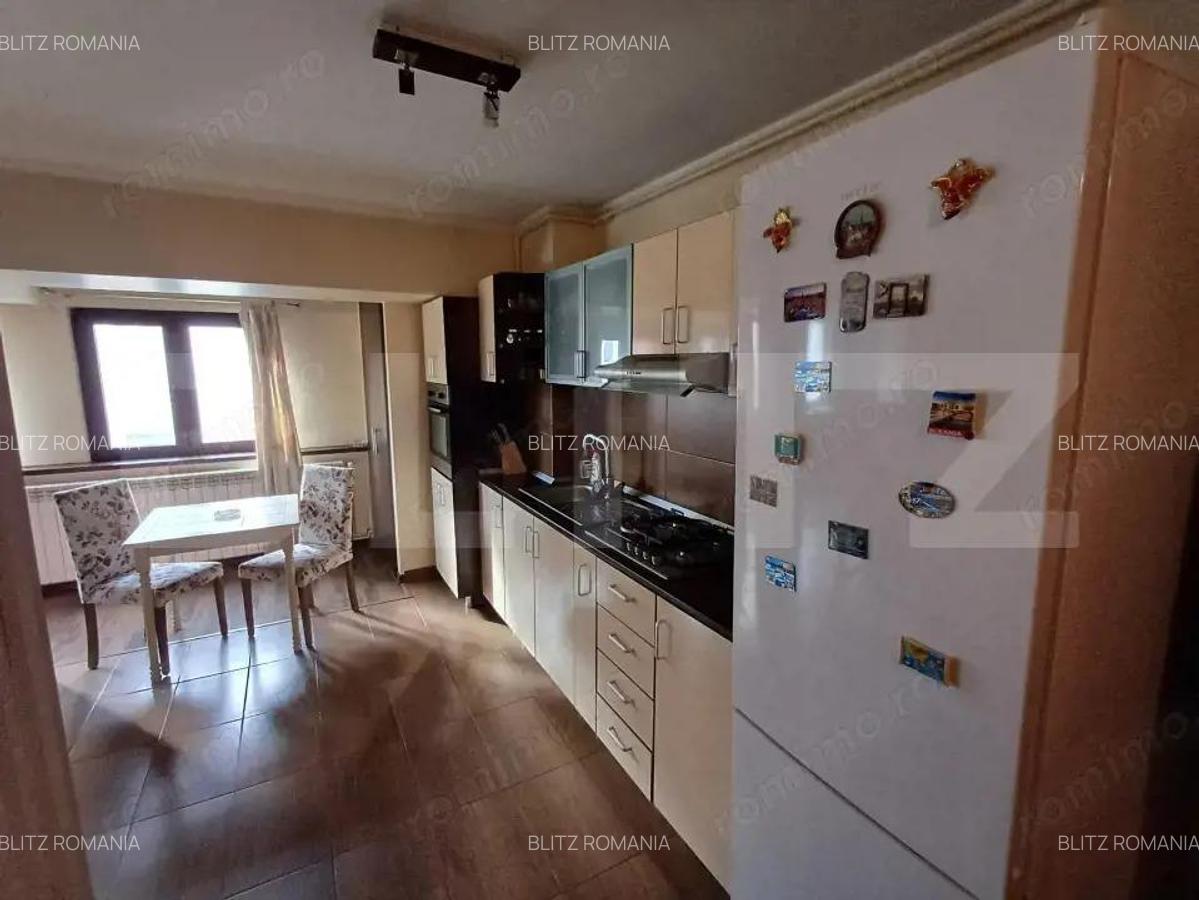 Inchiriere apartament cu 2 camere, 63 mp, decomandat, zona pietonala - 1