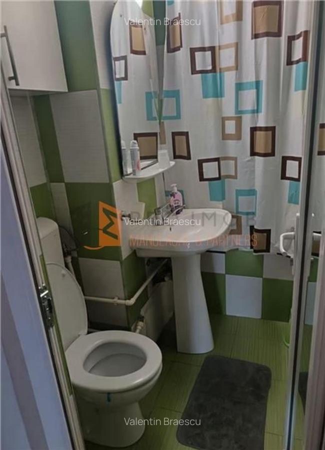 Apartament 3 camere cf 1 decomandat zona Micro 5 - 8