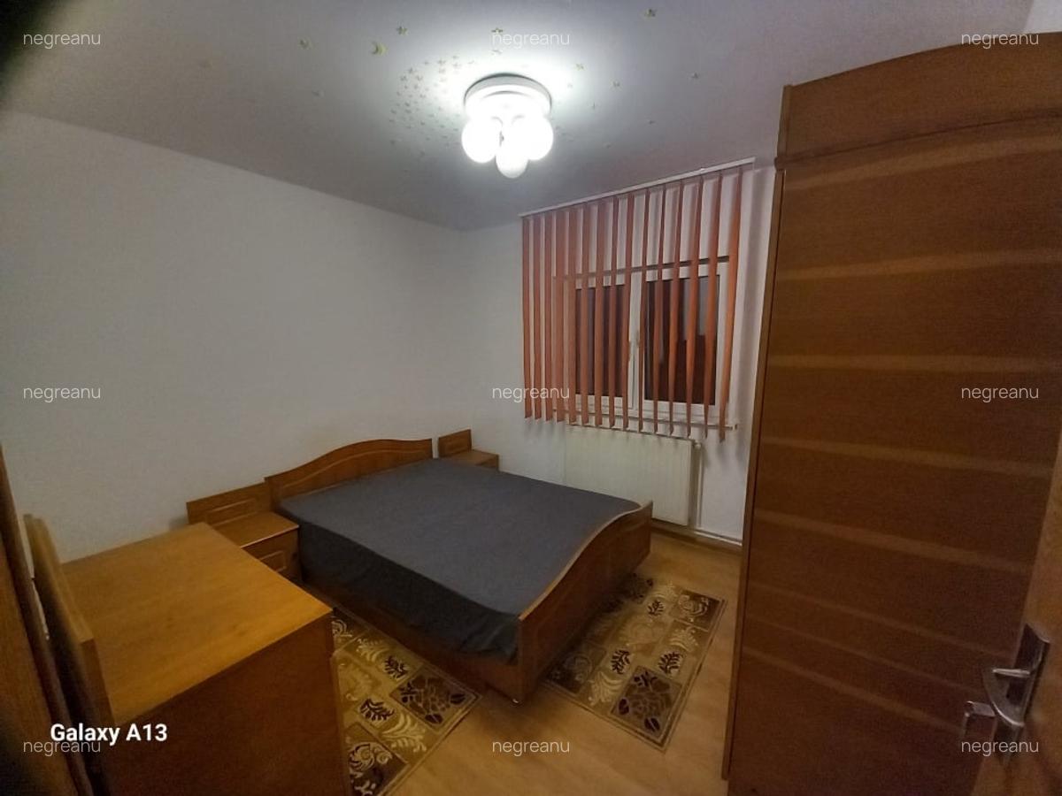 Inchiriez apartament 2 camere - 2 Inchiriez apartament 2 camere - 2