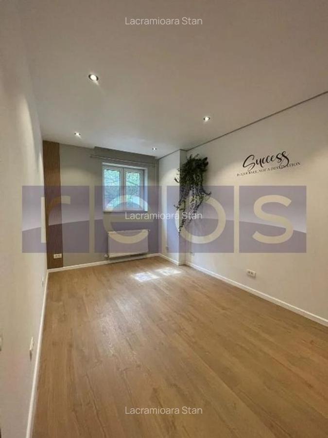 Apartament cu 3 camere în P-ța Victoriei - 5
