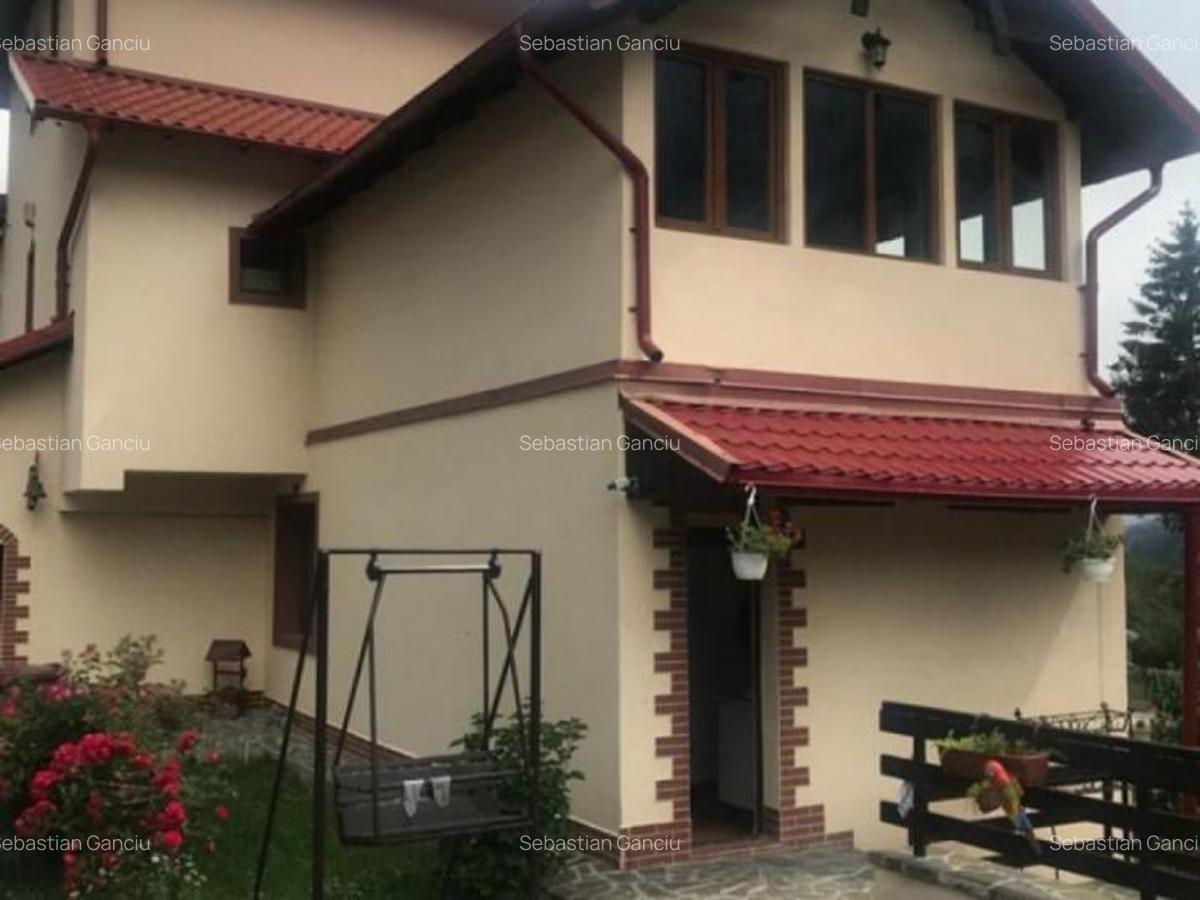 Busteni zona premium Vila lux supr 220mp terase 80mp - 11