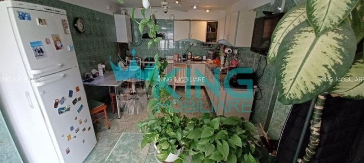 Casă cu 3 camere în Berceni - 11