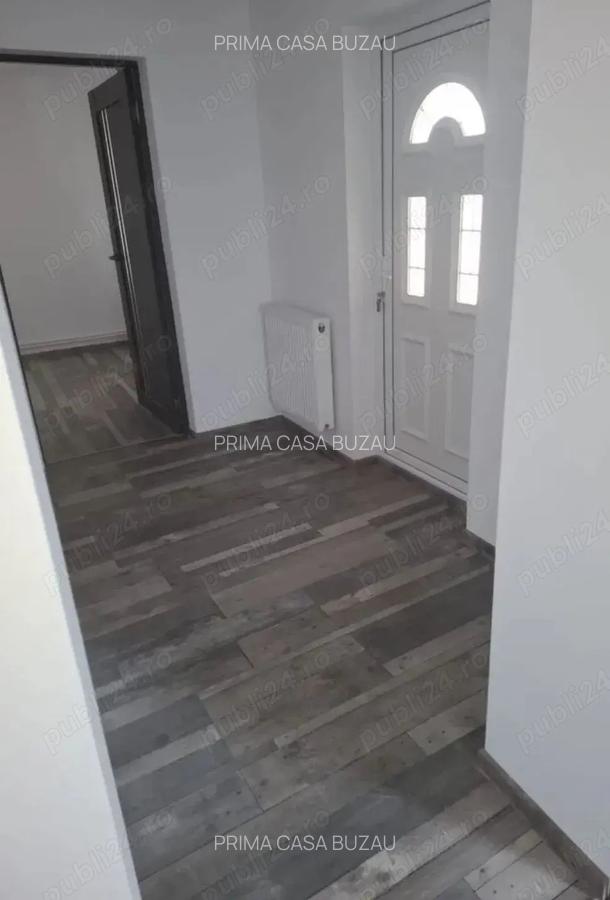 Casa noua in sat Tabarasti 10km de Buzau teren 550mp toate utilitatile Pret: 60.000 - 6