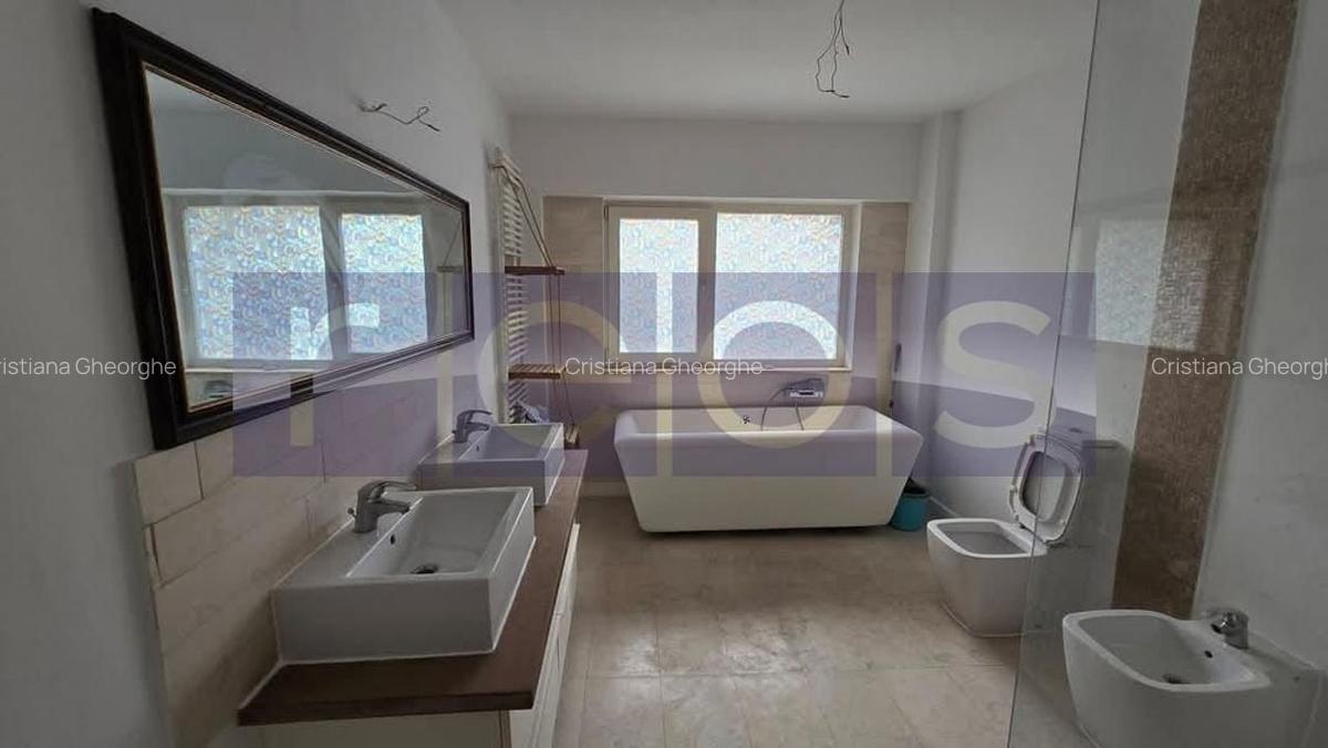 Apartament cu 3 camere decomandat în Herăstrău - 8