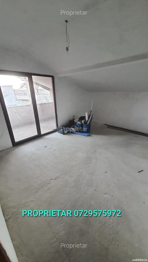 Casa sector 5 vila single P+M 190mpc,300mp curte proprie,zona supermarket tramvai32 7statii Unirea - 7