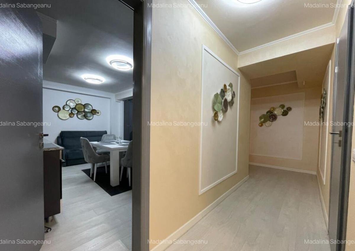 Apartament de 3 camere ?i curte privata - Parcare subteran - 6