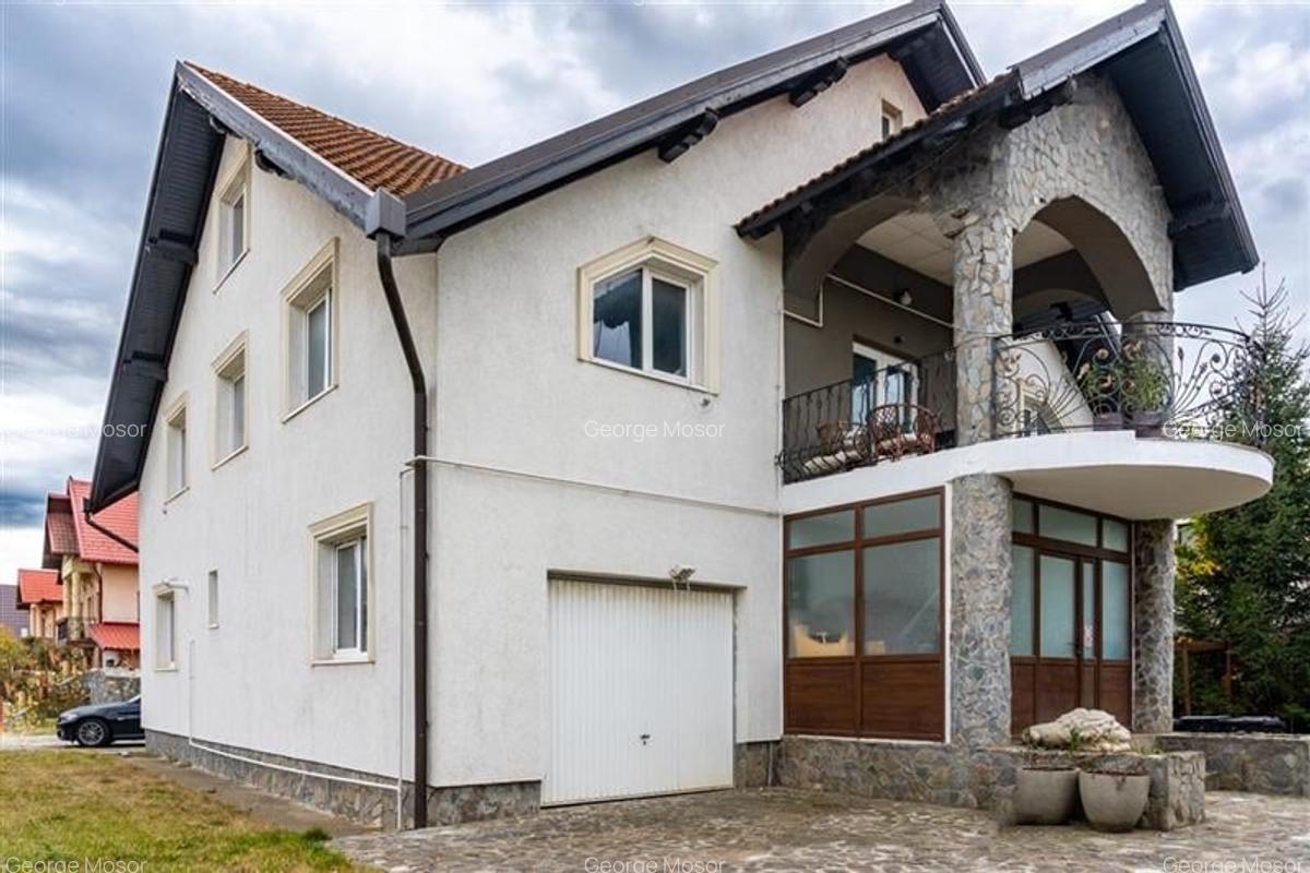 Film! Resedinta cu personalitate, piscina exterioara, comod amplasament - 14