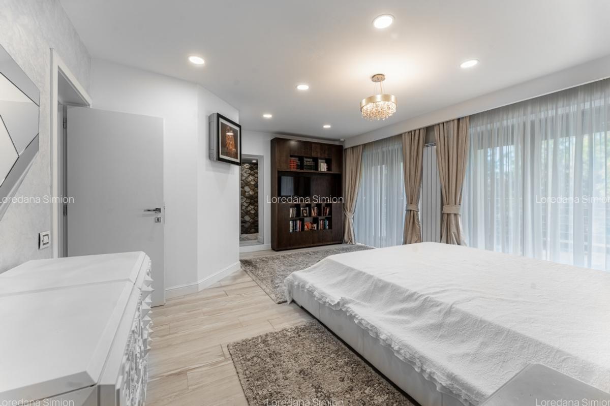 Vila Individuala de Lux in Herastrau - 10 Camere, Cinema, Piscina Reamenajabila - 11