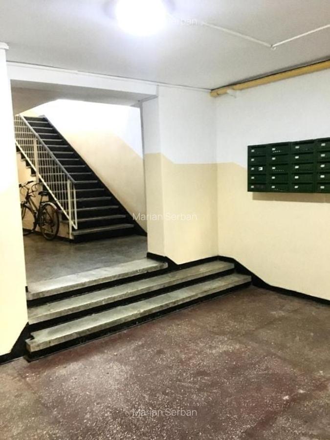 INVESTITIE - garsoniera 39 mp total, renovata, et 4 - Mall Vitan - 13