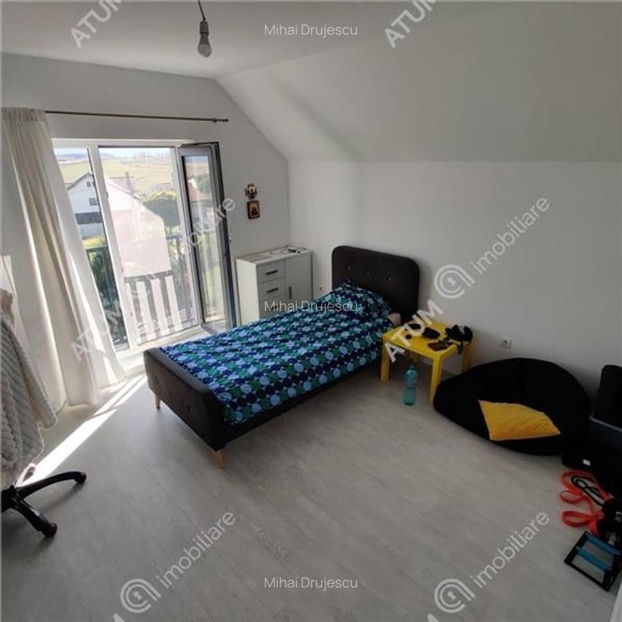 Casa cu 4 camere decomandate si gradina in zona Bavaria in Sibiu - 9