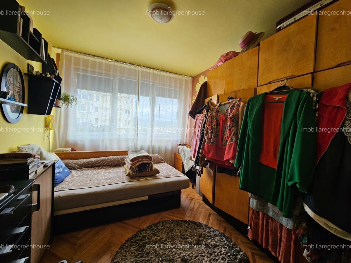 Apartament 2 camere,decomandat, Bulevardul Iuliu Maniu - 6