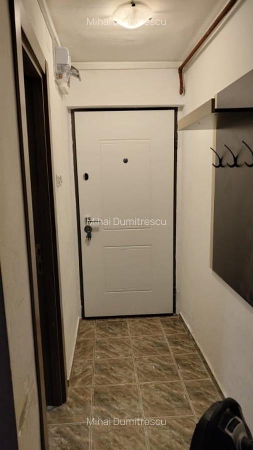 Vand Apartament 2 Camere Decomandat Piata Delfinului Pantelimon Pret Negociabil - 2