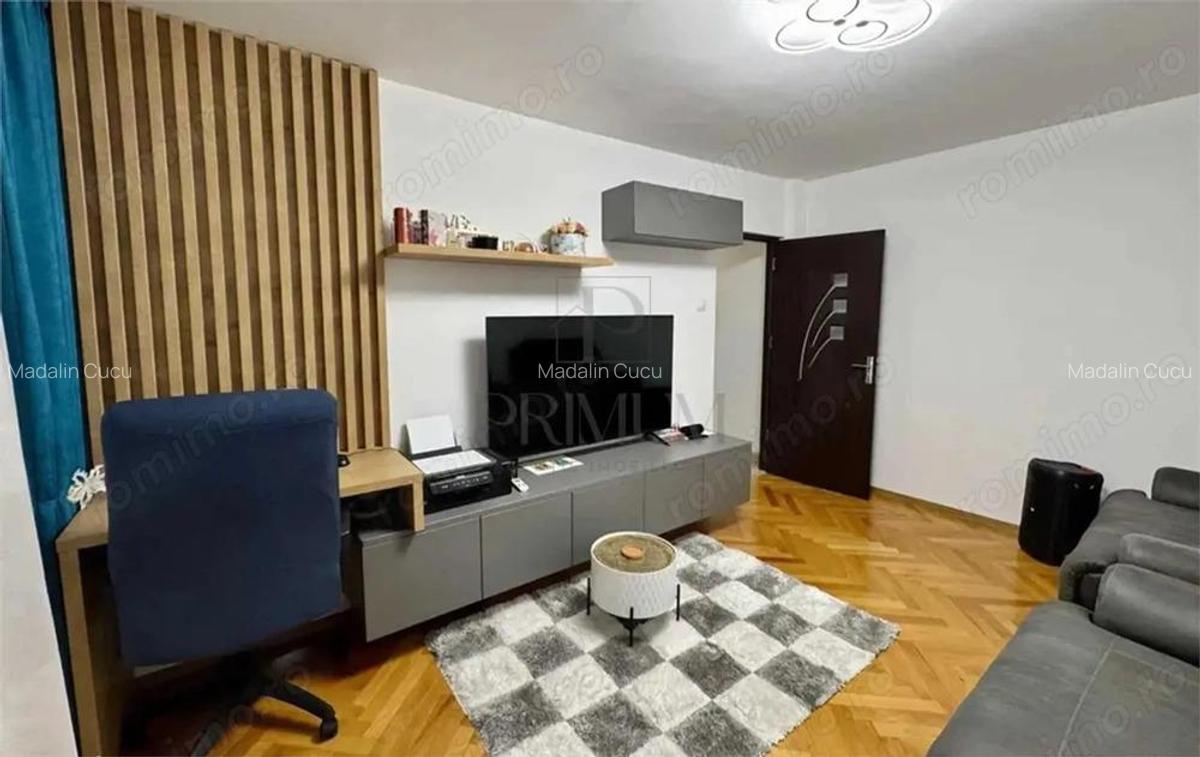 LIPOVEI - 3 CAM - DECOMANDAT - ETJ.2 - 2 BAI - 2 BALCOANE - CENTRALA - IZOLAT TERMIC - 5