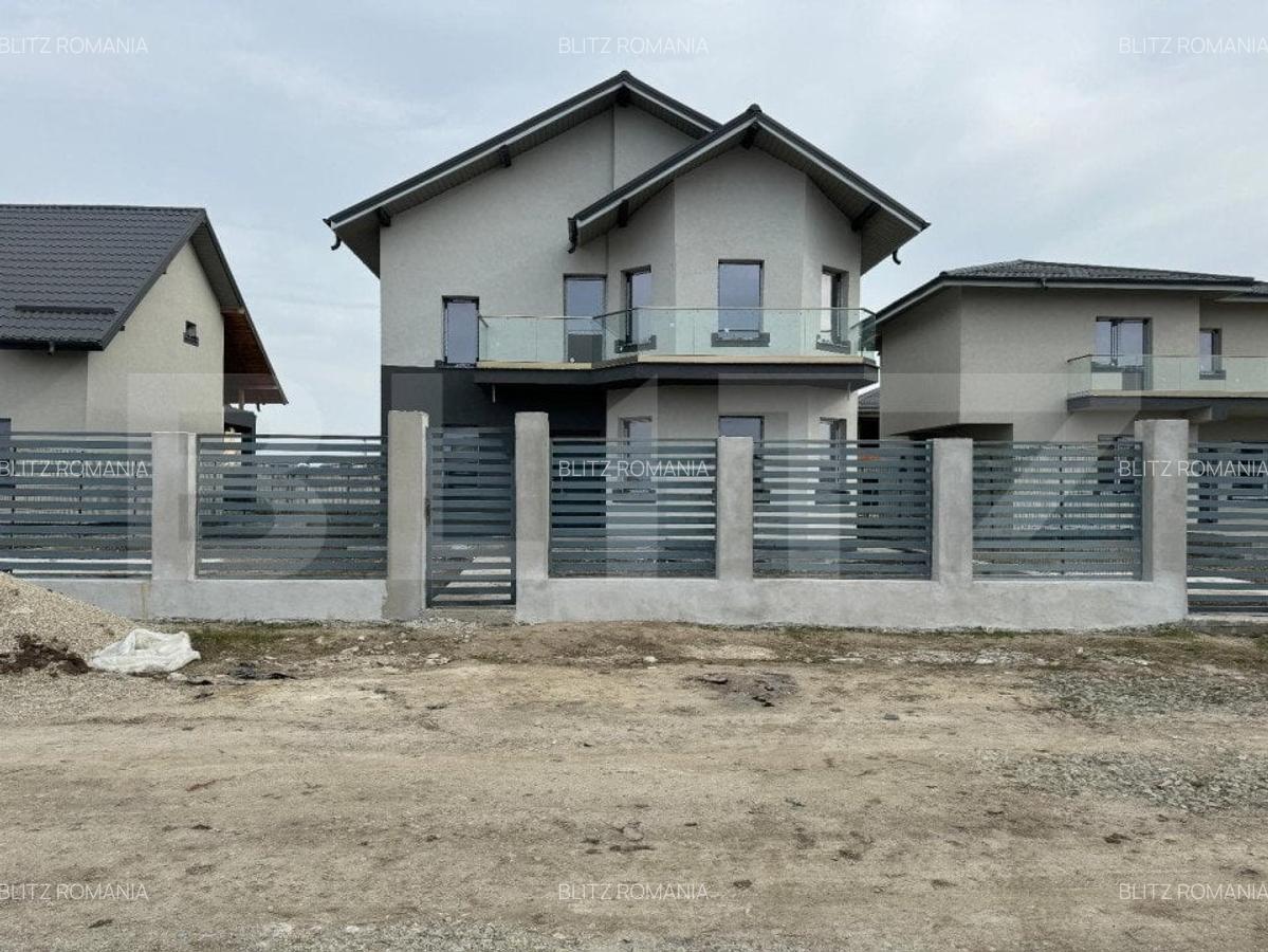 Casa semi-finisata P + M, 131 mp utili, teren 339 mp, Pielesti, zona Magnolia - 2