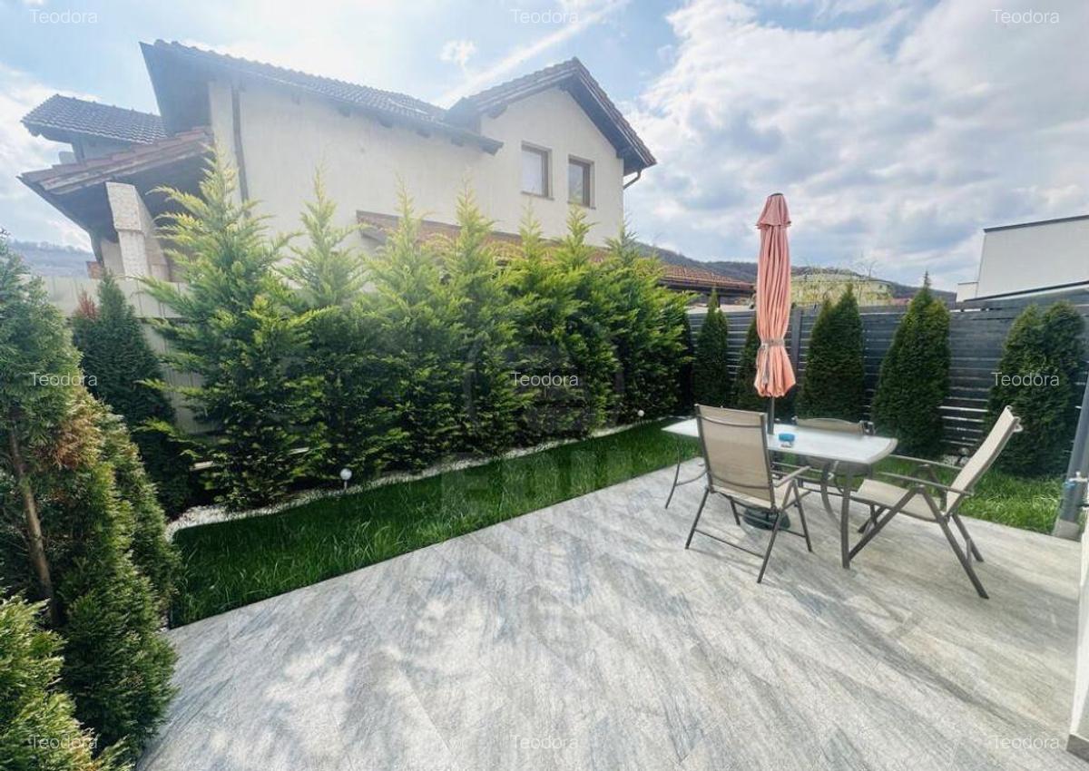 TRIPLEX, ZONA LACRIMIOARELOR, FLORESTI - 8
