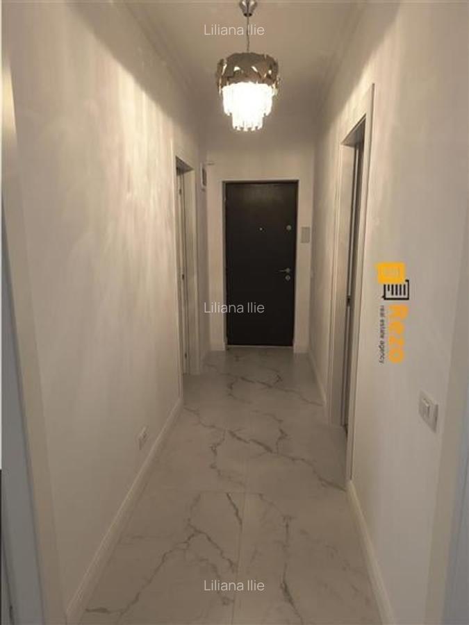 Vanzare apartament premium bloc P+2+M, tip boutique, la pachet cu doua parcari - 1