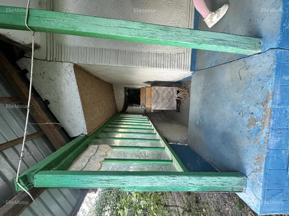 Vand casa batraneasca - 4 Vand casa batraneasca - 4